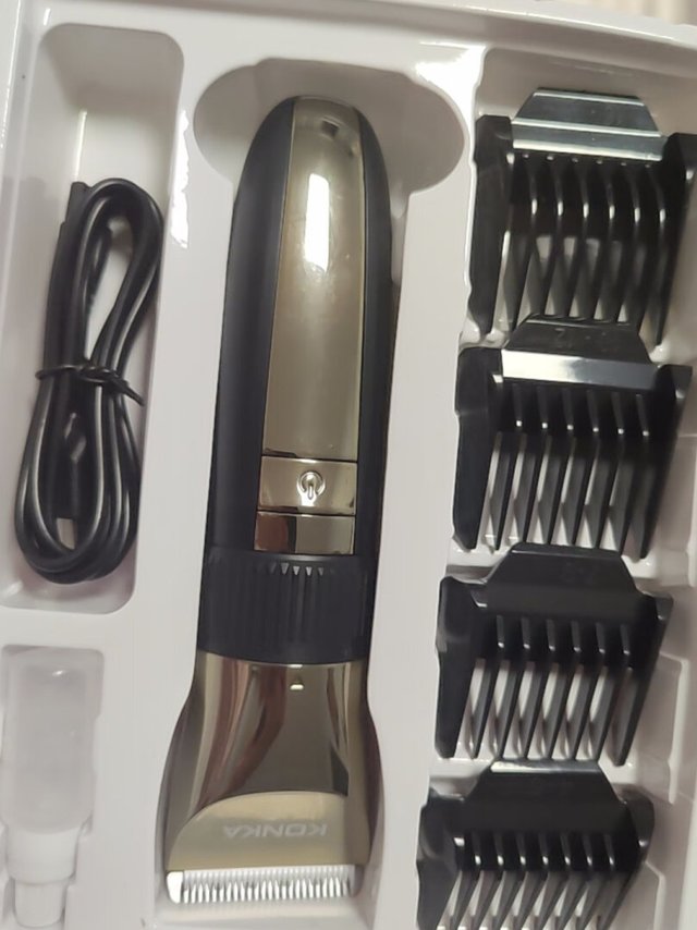 买来想给家里人理发的，试了试，动静不大，