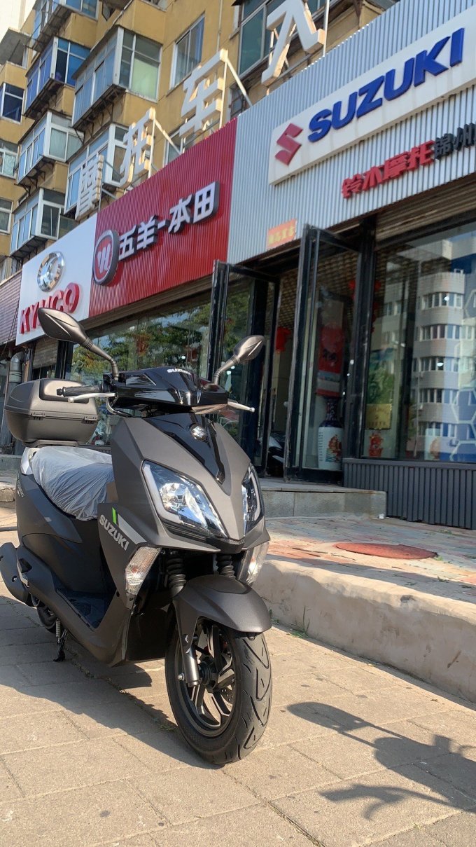 铃木摩托车整车