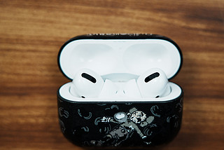 拼夕夕250一只补配的 AirPods 靠谱吗？