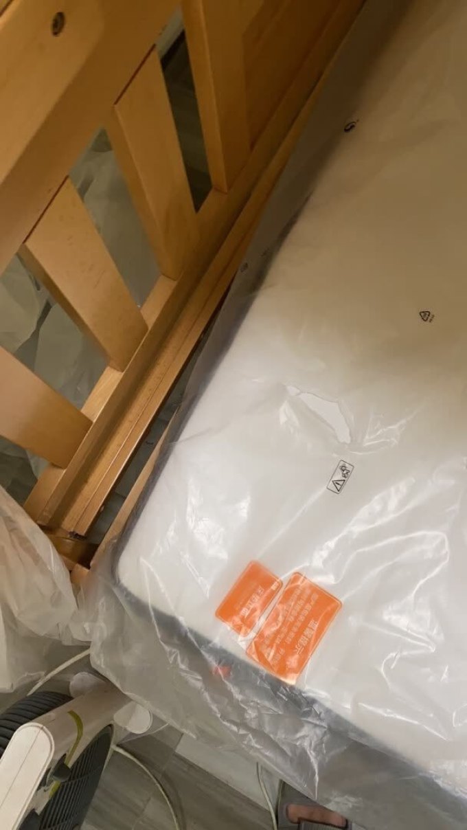 卧室家具