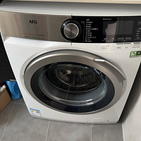​AEG 8系欧洲全自动滚筒洗衣机L8FEC9412NAEG 8系