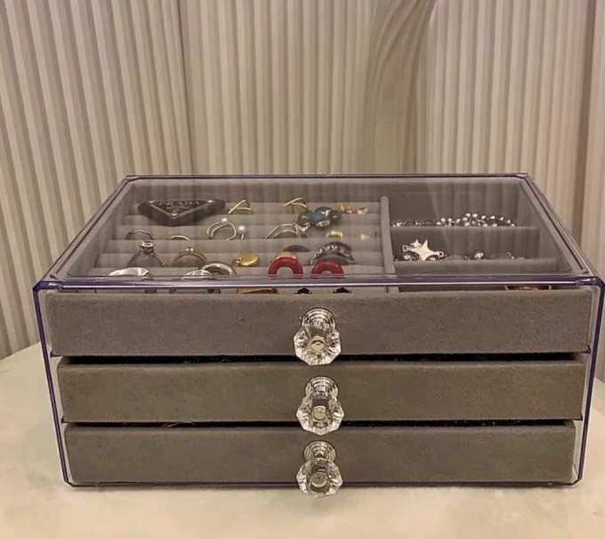 收纳用品