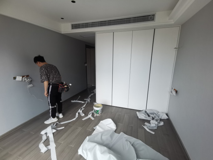 皇家罗兰墙纸