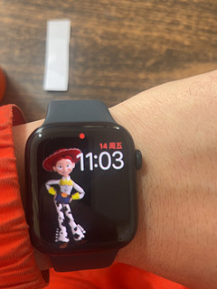 iwatch45mm大屏，妥妥的小天才