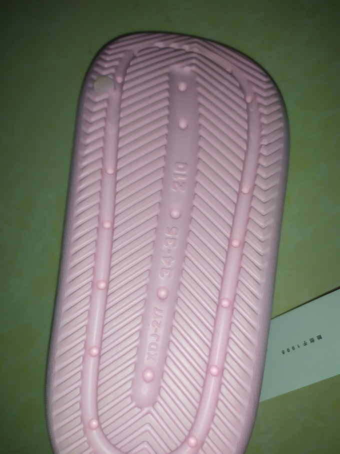 女式拖鞋