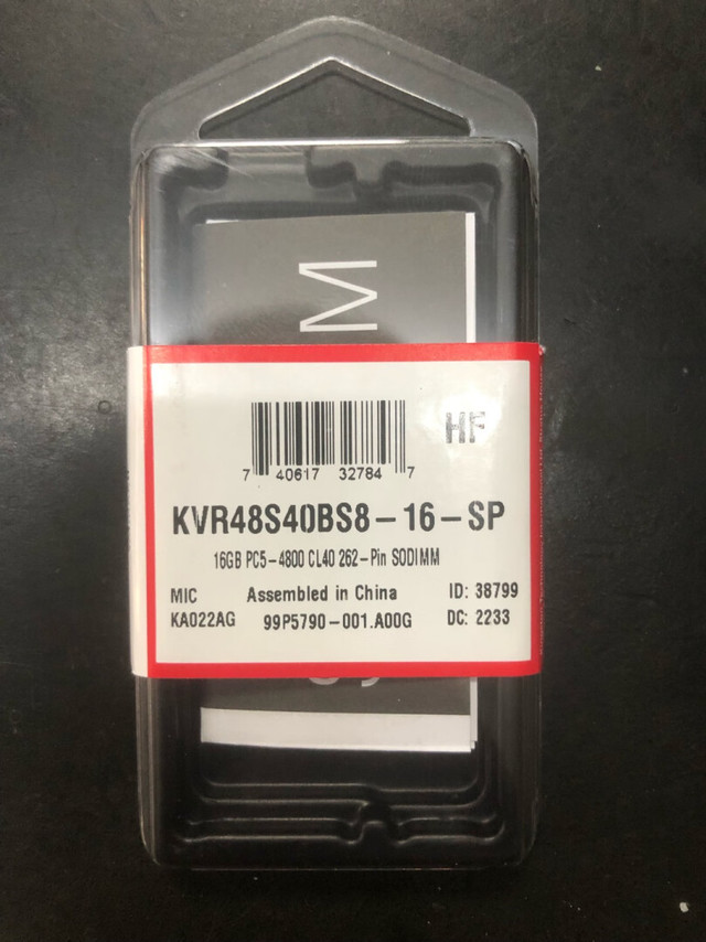 新鲜滚热辣，是正品，五年质保，最新款内存