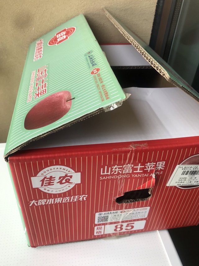 春日出游计划带上刚买的佳农苹果