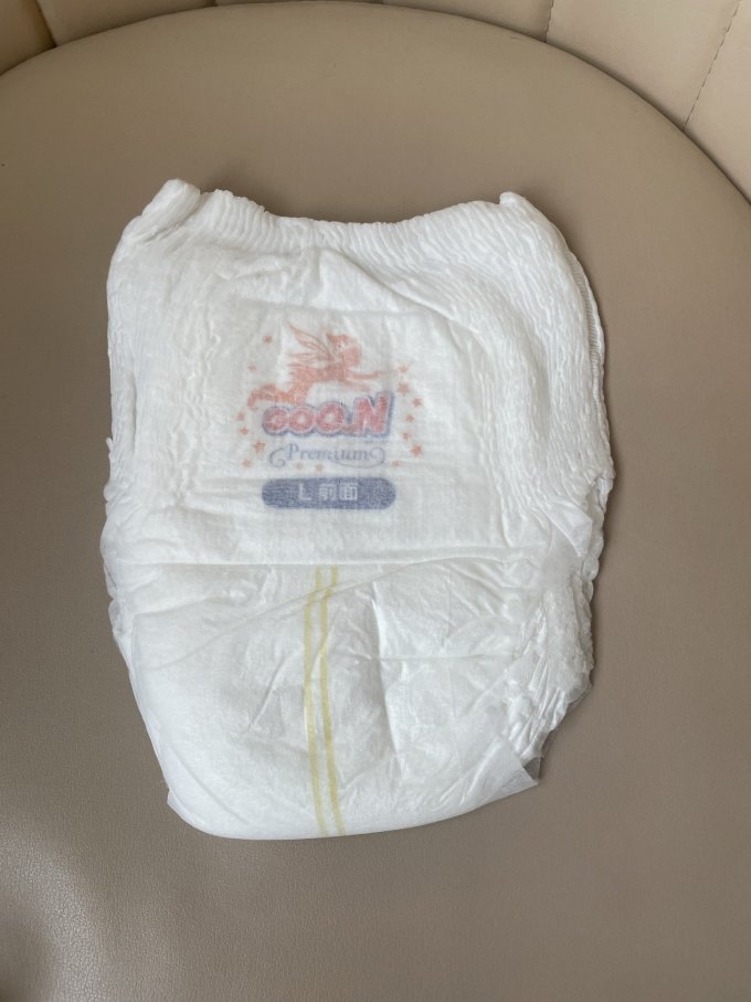 晚上兜尿小能手当然是大王精灵系列纸尿裤