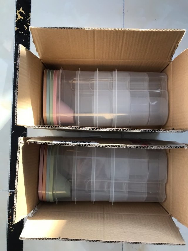 密封性能：密封性好，盖子盖上很严实。容