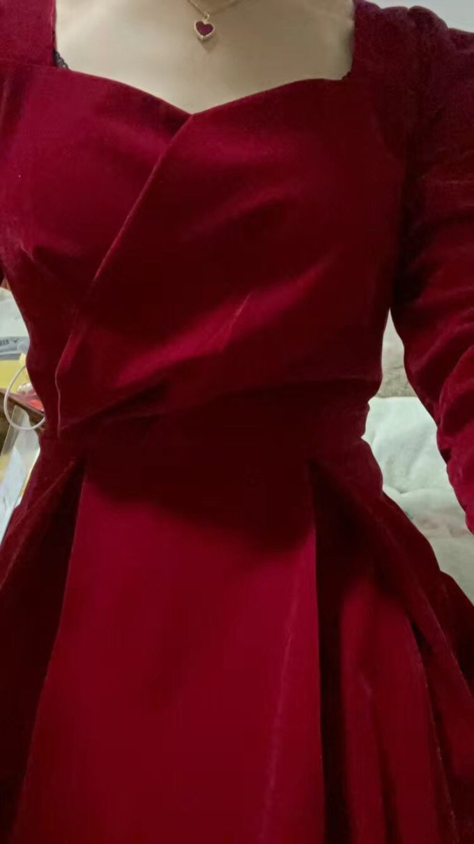 婚尚一族特色女装