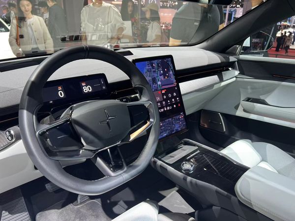 上海车展极星3内饰，沃里沃气！