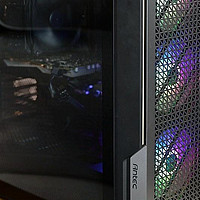 电脑周边 篇八十二：简约风的百变机箱，RGB和侧透随意定制，安钛克P20C体验