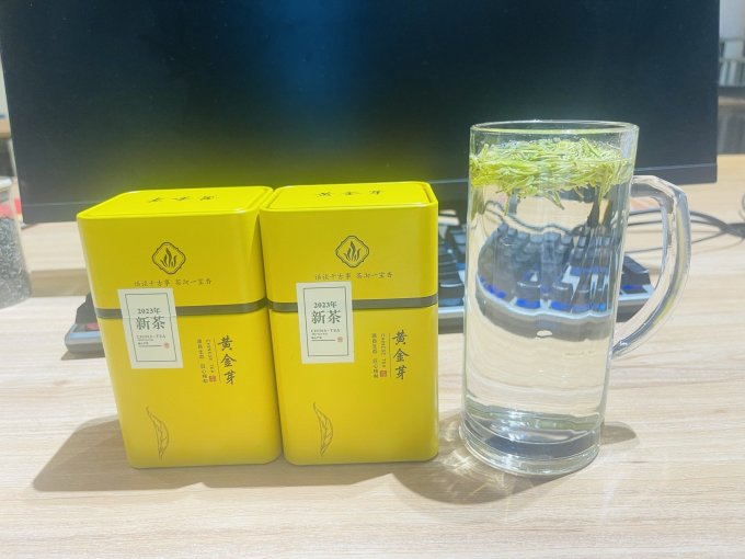 绿满堂白茶