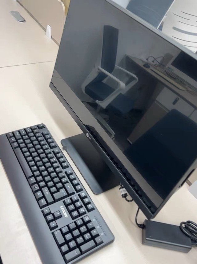 联想Lecoo AIO酷2488 23.8英寸来酷一体机