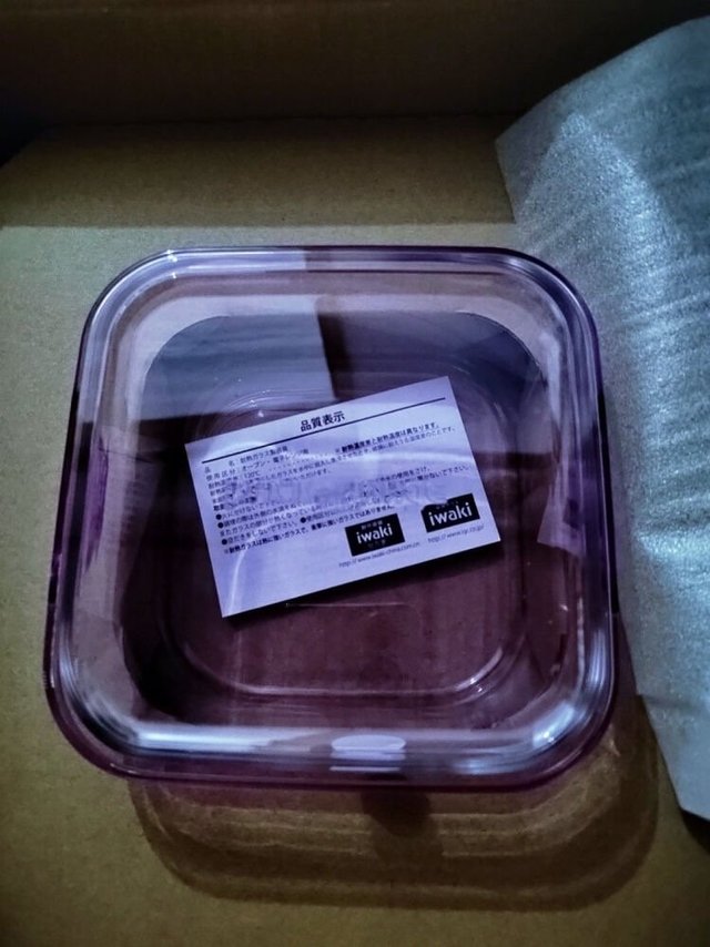 怡万家的保鲜盒，买了各种规格、各种颜色，