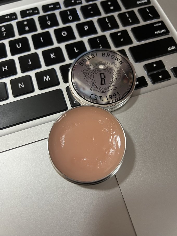 芭比波朗润唇膏