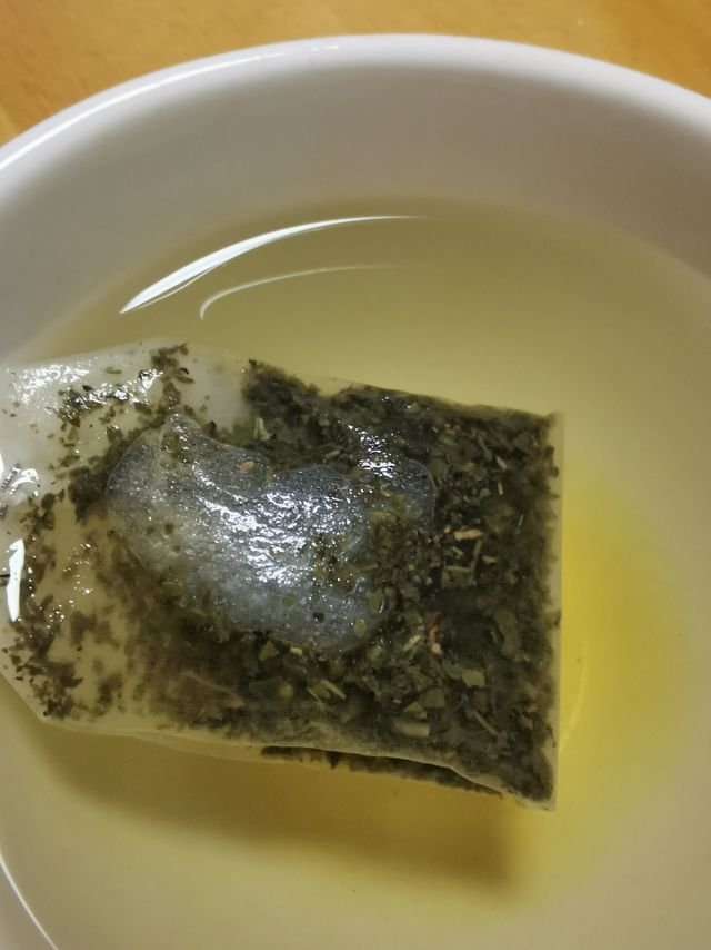 再来一款同名平价绿茶包