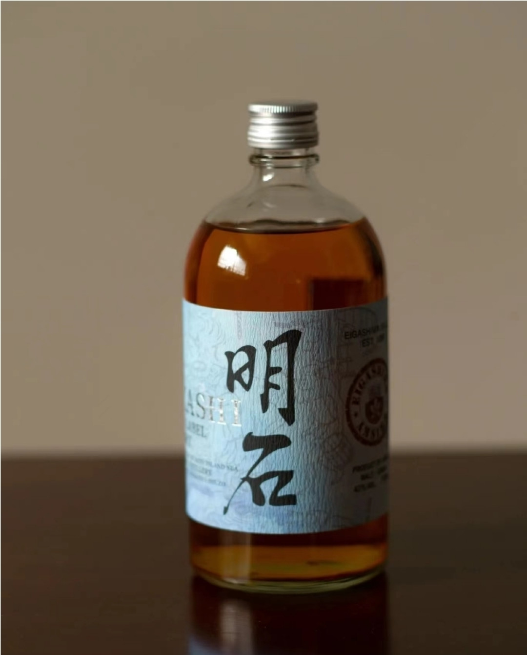 香水一般的层次威士忌非这款明石蓝标莫属