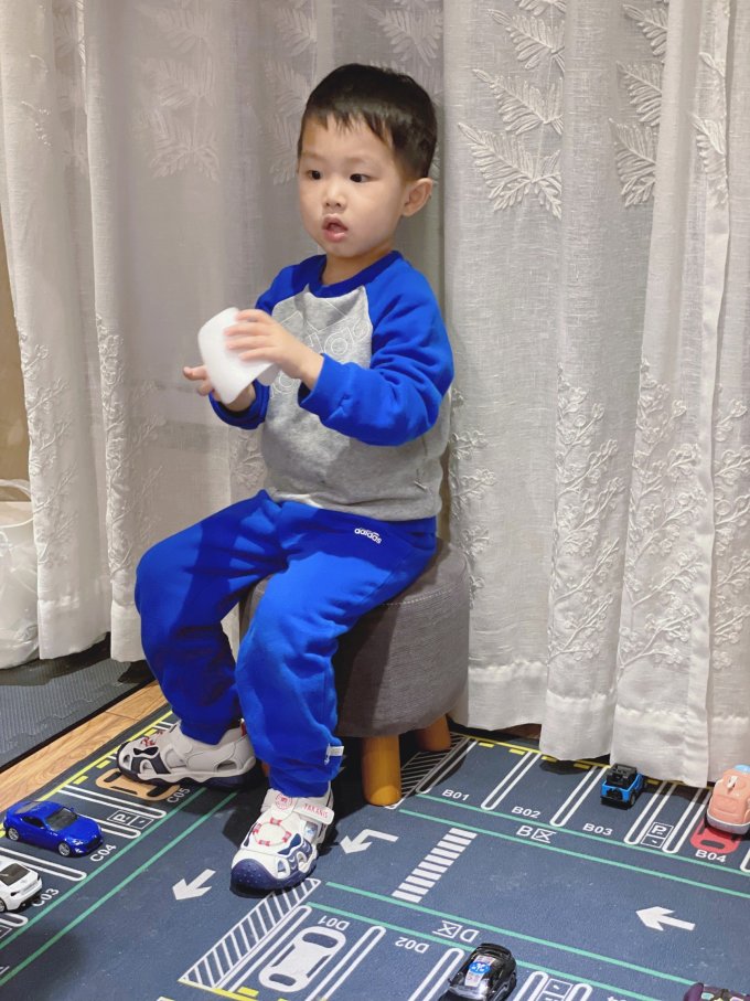 泰兰尼斯童鞋