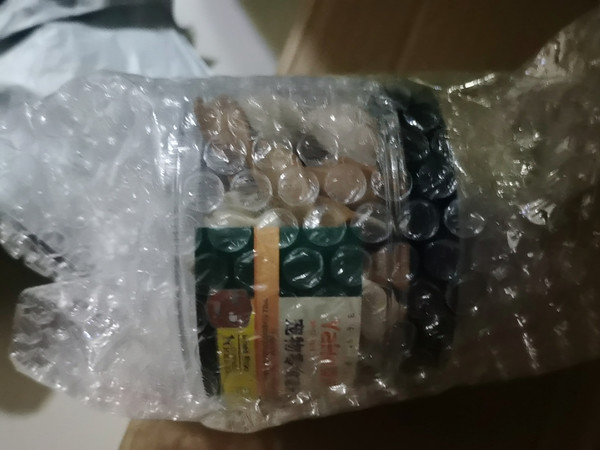 非常不错，虽然我还没有给狗狗吃，但是包装