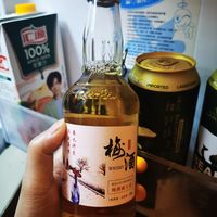 标价离谱，打骨折价的青梅酒