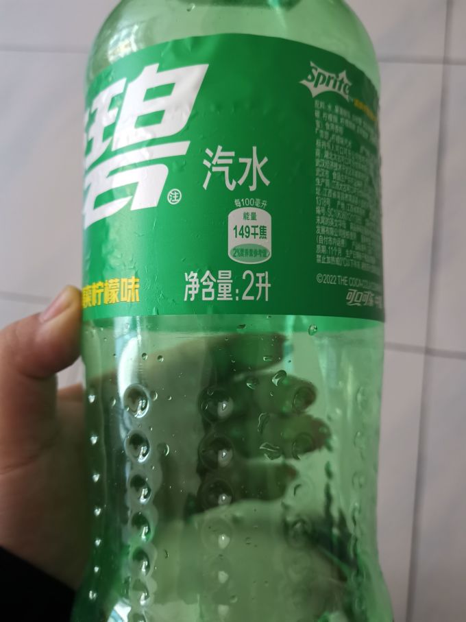 雪碧碳酸饮料