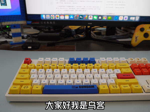 水视频：海鲜市场淘到把高达联名键盘