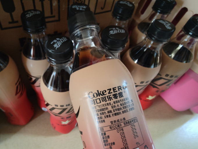 可口可乐碳酸饮料