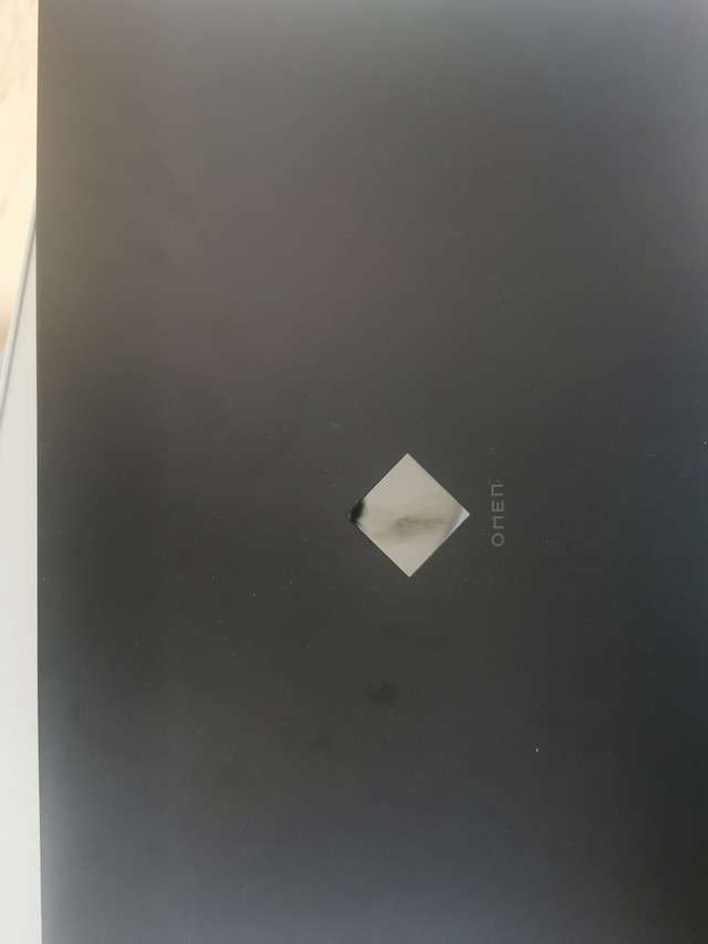 宝贝不错。运行流程，无卡顿，笔记本的外观