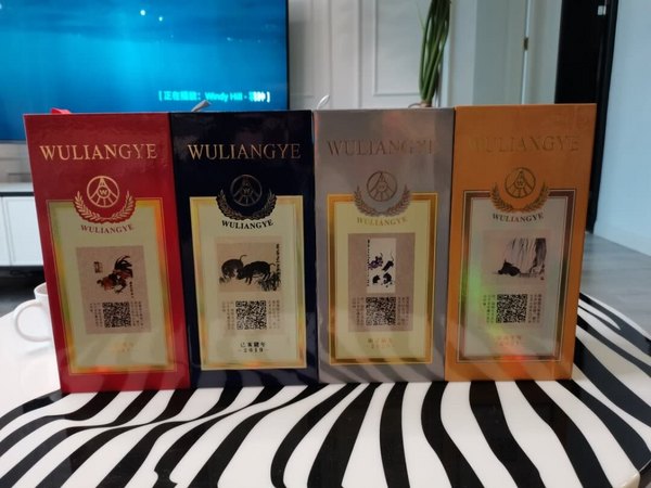 五粮液鸡猪鼠牛生肖酒到货，酒品相好，没漏