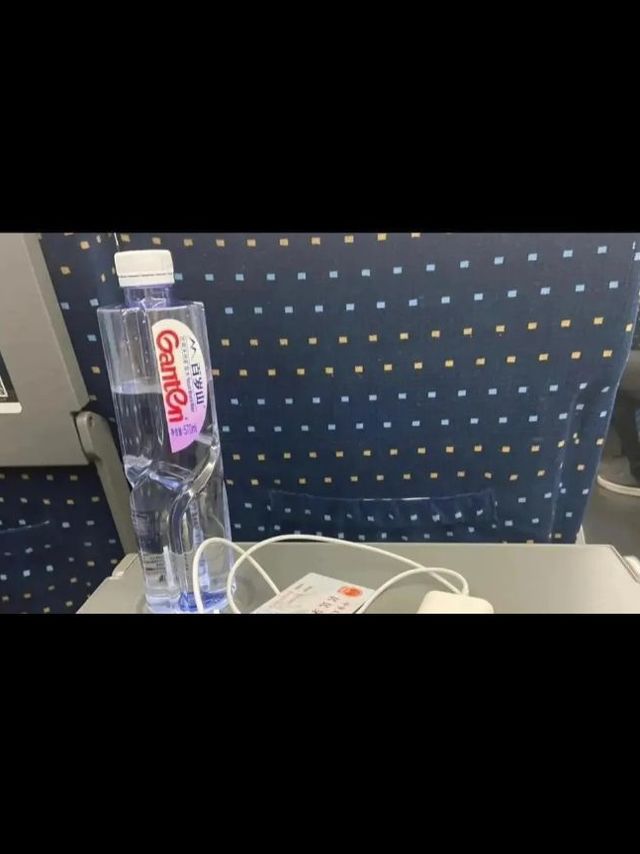 口渴佳选的水