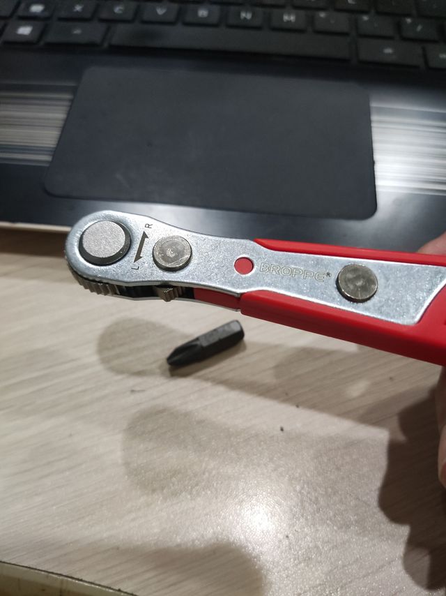 几块钱买了一个很实用的小工具