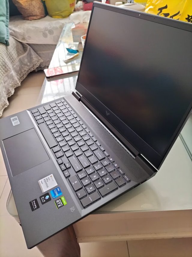 外形外观：看上去很漂亮画面品质：清晰