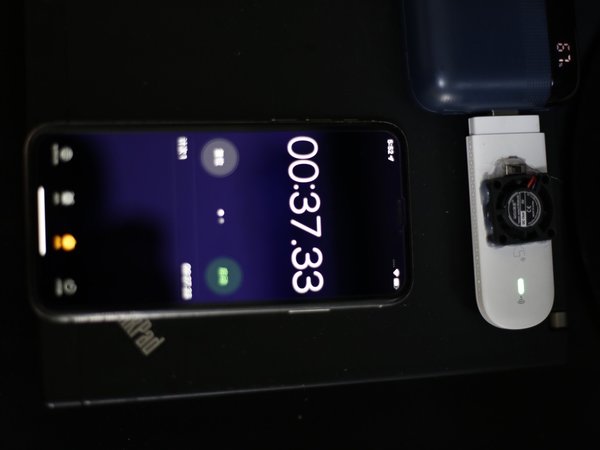 中沃和新讯随身WiFi开机时间对比
