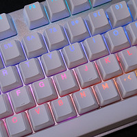 集全尺寸RGB热插拔于一身 客制化普及先锋——雷柏V700DIY机械键盘体验