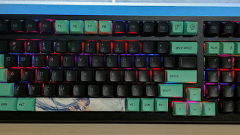 性能优秀、颜值出众 - 联想拯救者 K7 机械键盘