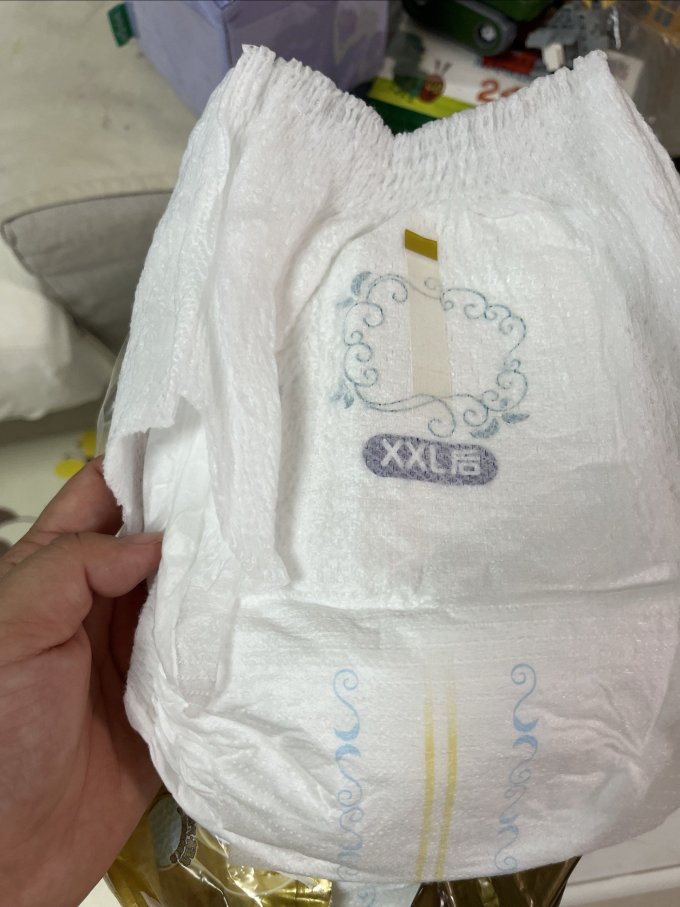 大王光羽鎏金拉拉裤