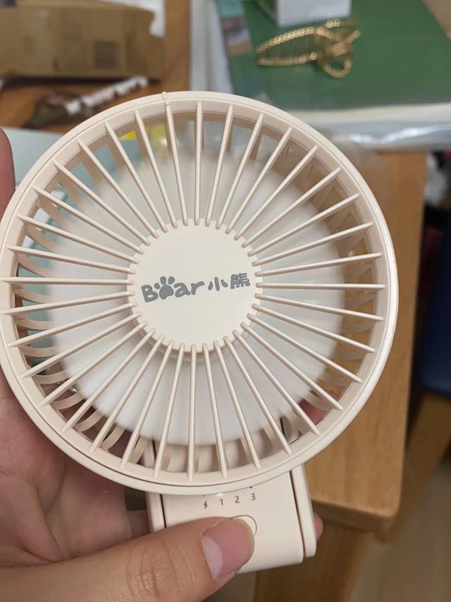 物流很快买了两天就收到了小熊的颜值必