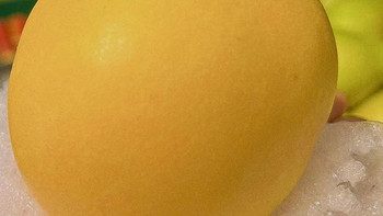 美食分享 篇五十三：黄金密油桃，桃子上散发着光芒 