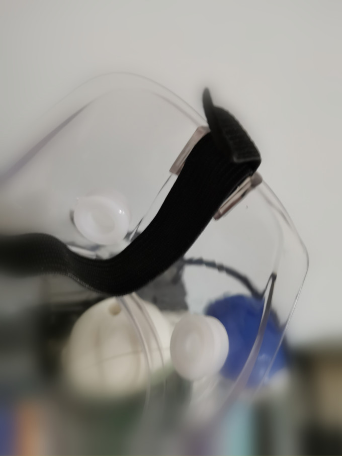 护目镜