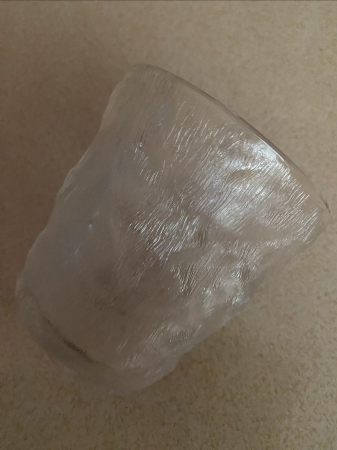 玻璃杯
