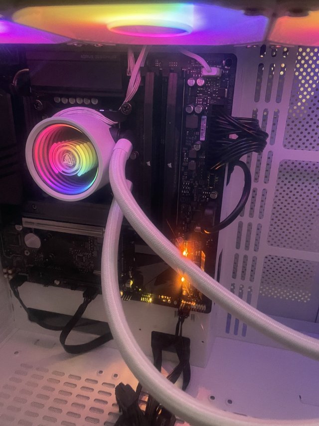 很强大的cpu，13900kf