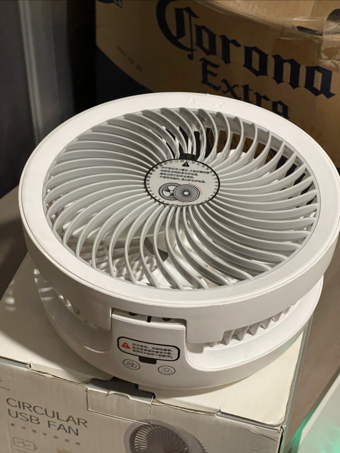 爱登贝儿电风扇