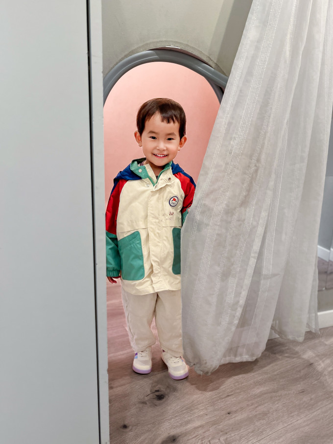 泰兰尼斯童鞋
