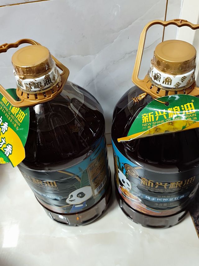 超便宜的菜籽油