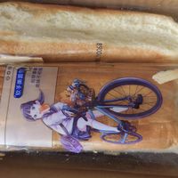 三只松鼠面包,吃一个顶三天。
