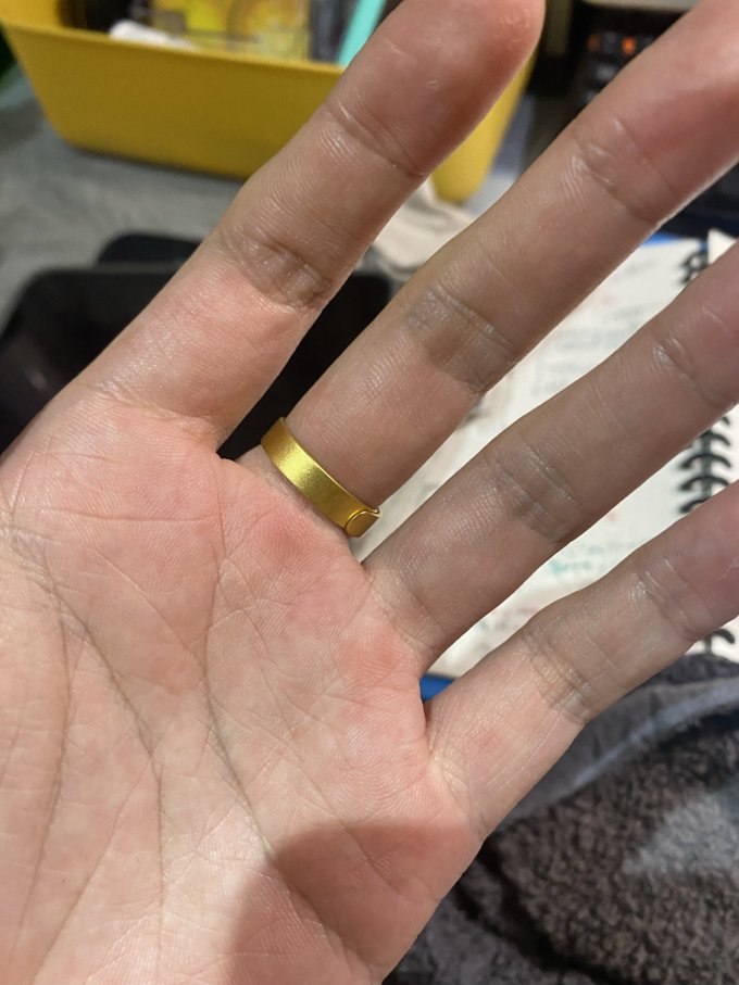 六福珠宝黄金戒指