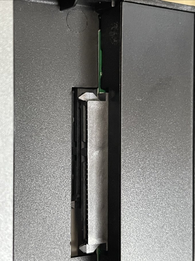 麦沃移动硬盘盒