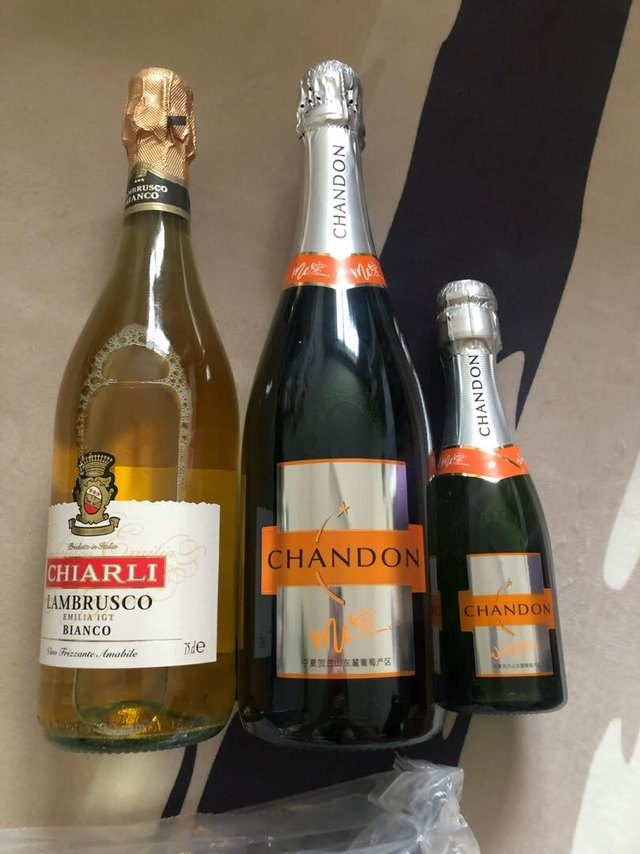 偶然的机会看到别人推荐这一款国产起泡酒，