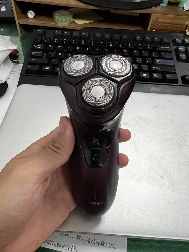 便宜又大碗超人剃须刀